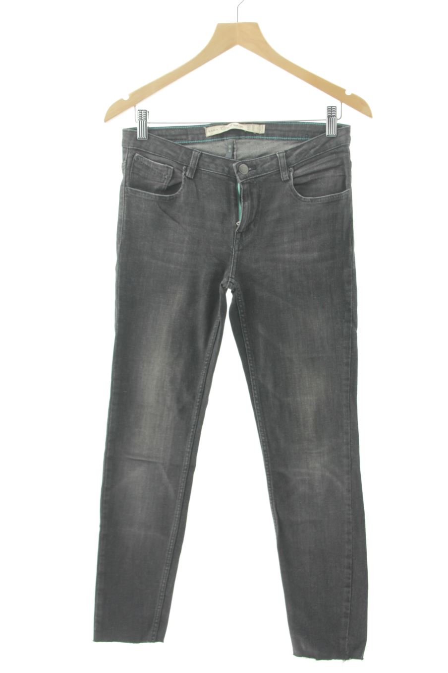 Jeans de Zara de la talla 38, de color grigio