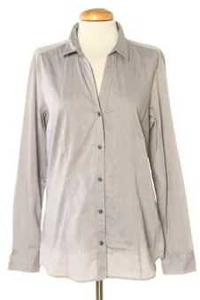 Camicia 42 H&M, foto 1 di 2