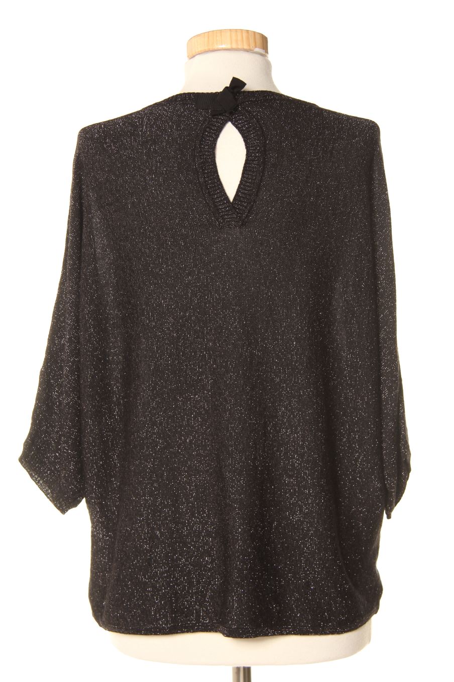 Pull Yera de la taille L, de couleur noir