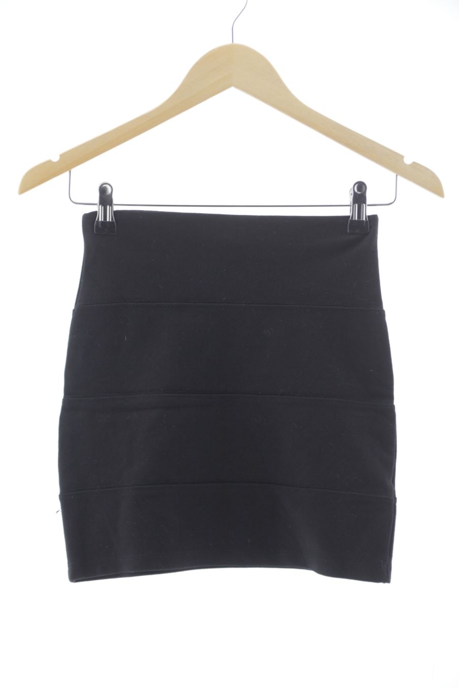 Jupe Pull & Bear de la taille S, de couleur noir