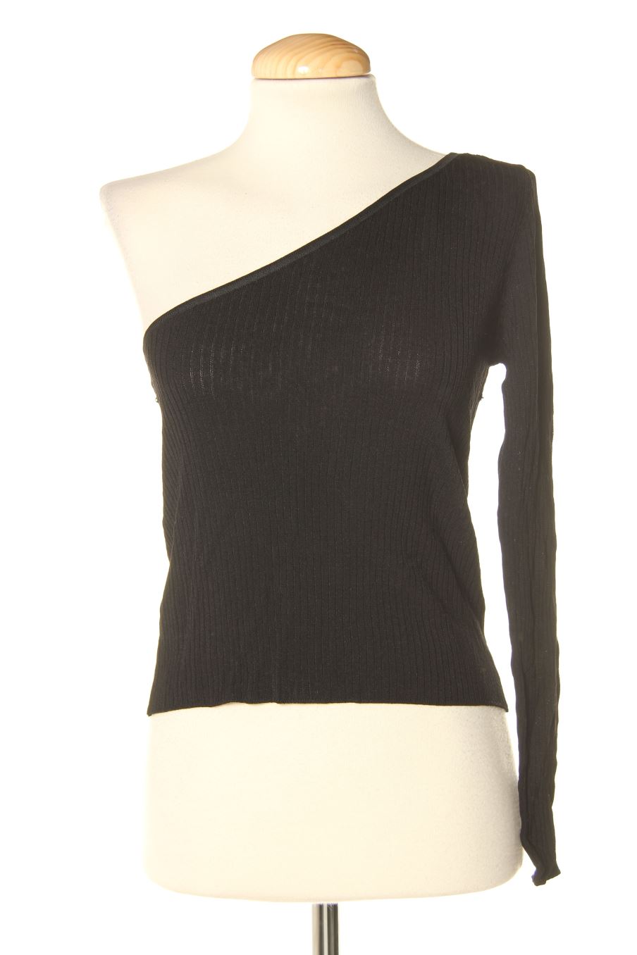 Pull Desigual de la taille L, de couleur noir