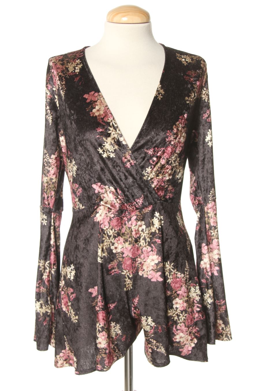 Monos de Pull & Bear de la talla M, de color flores de terciopelo