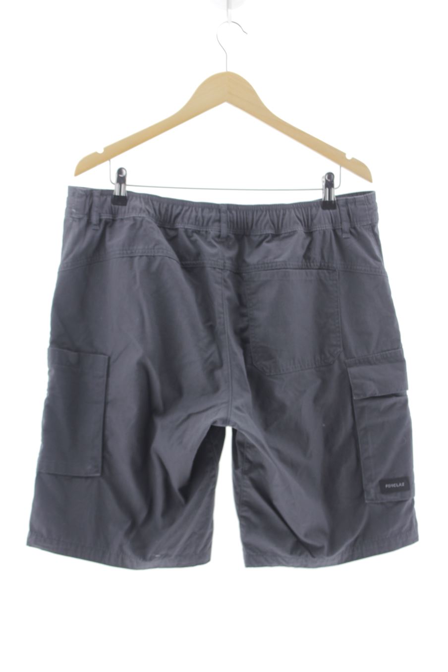 Pantalón corto de Decathlon de la talla 48