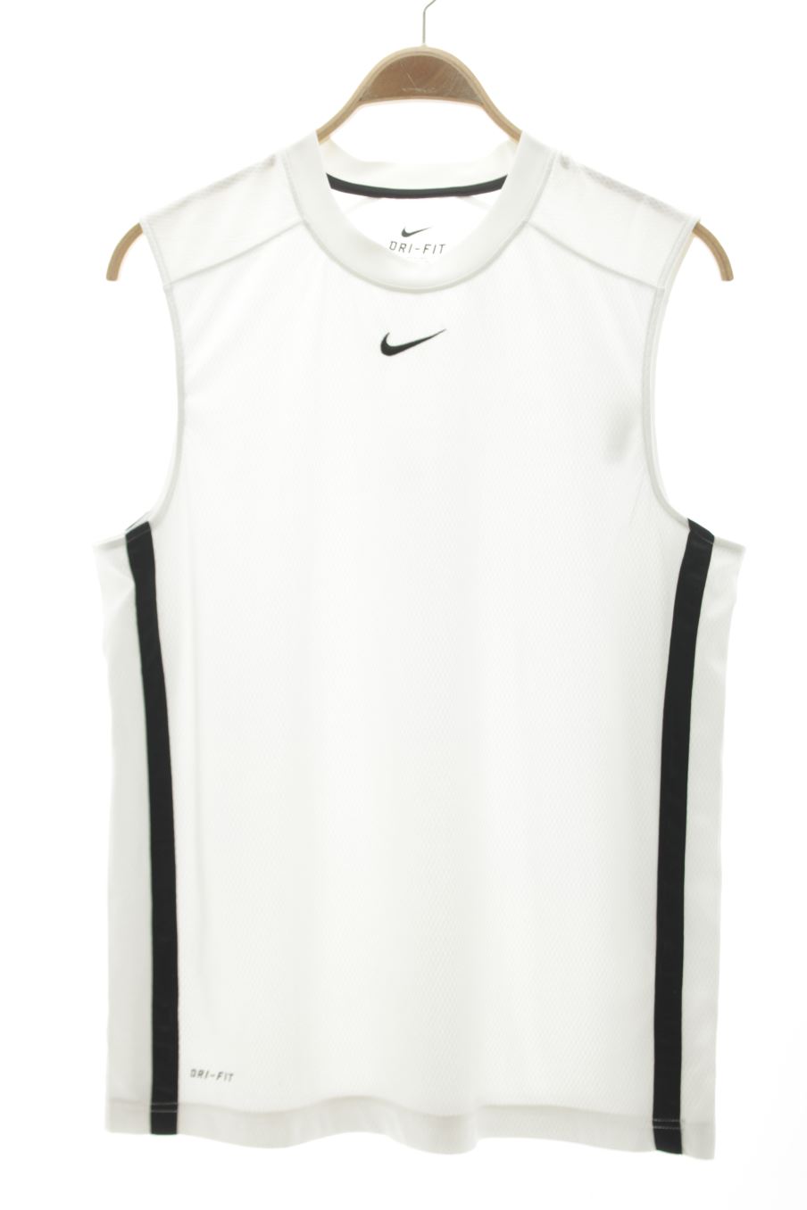 Camiseta deportiva de Nike de la talla L