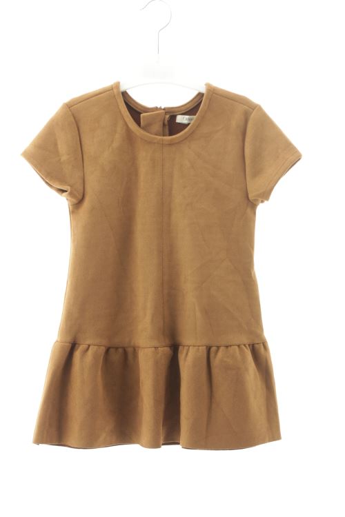 Aufwändiges Kleid