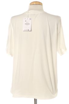 T-shirt XS Bershka