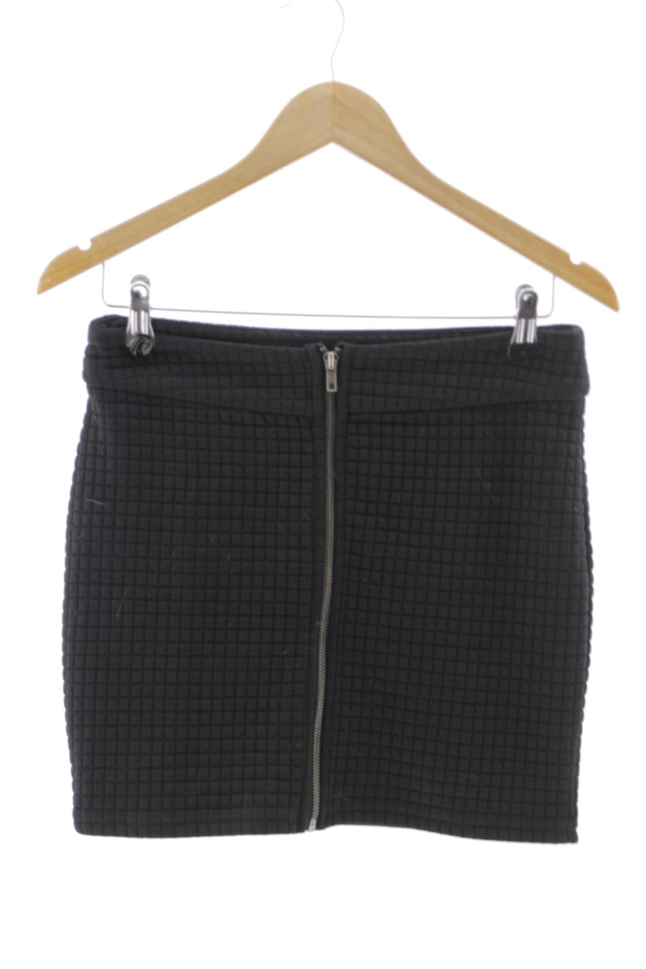 Jupe Vero moda de la taille 34, de couleur noir