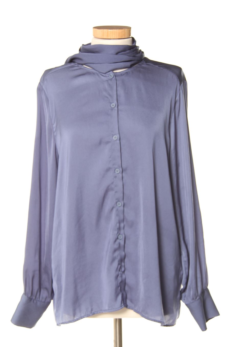 Chemise H&M de la taille 40, de couleur bleu