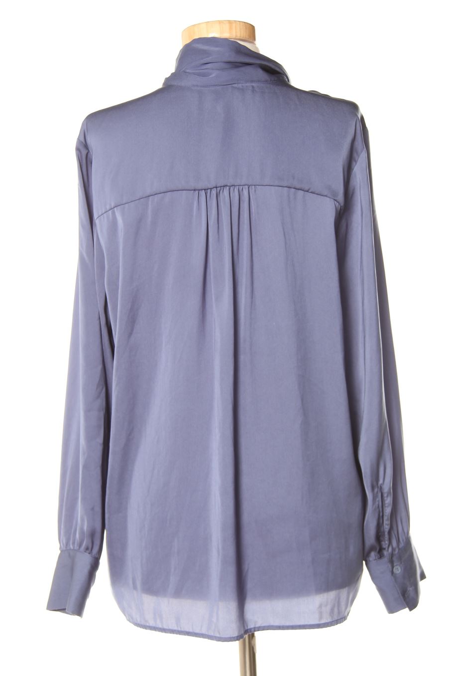 Chemise H&M de la taille 40, de couleur bleu