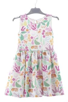 Aufwändiges Kleid 106 Sfera