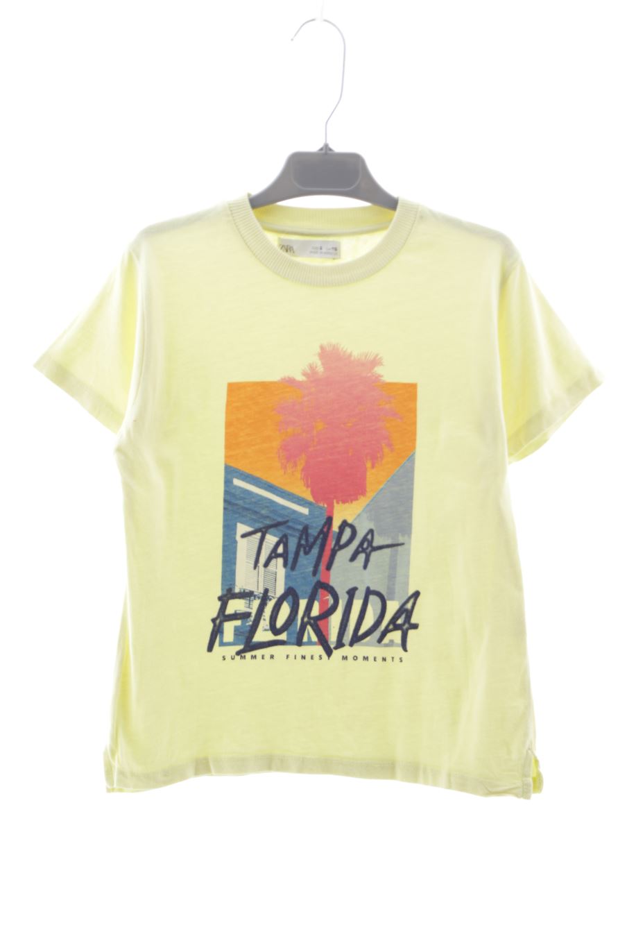 Camiseta de Zara de la talla 6 años de segunda mano