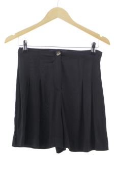 Shorts XS Zara, photo 1 sur 2