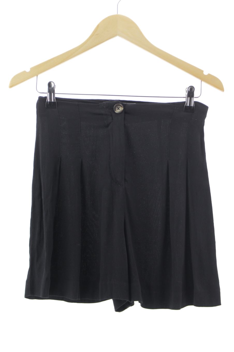 Shorts Zara de la taille XS, de couleur noir