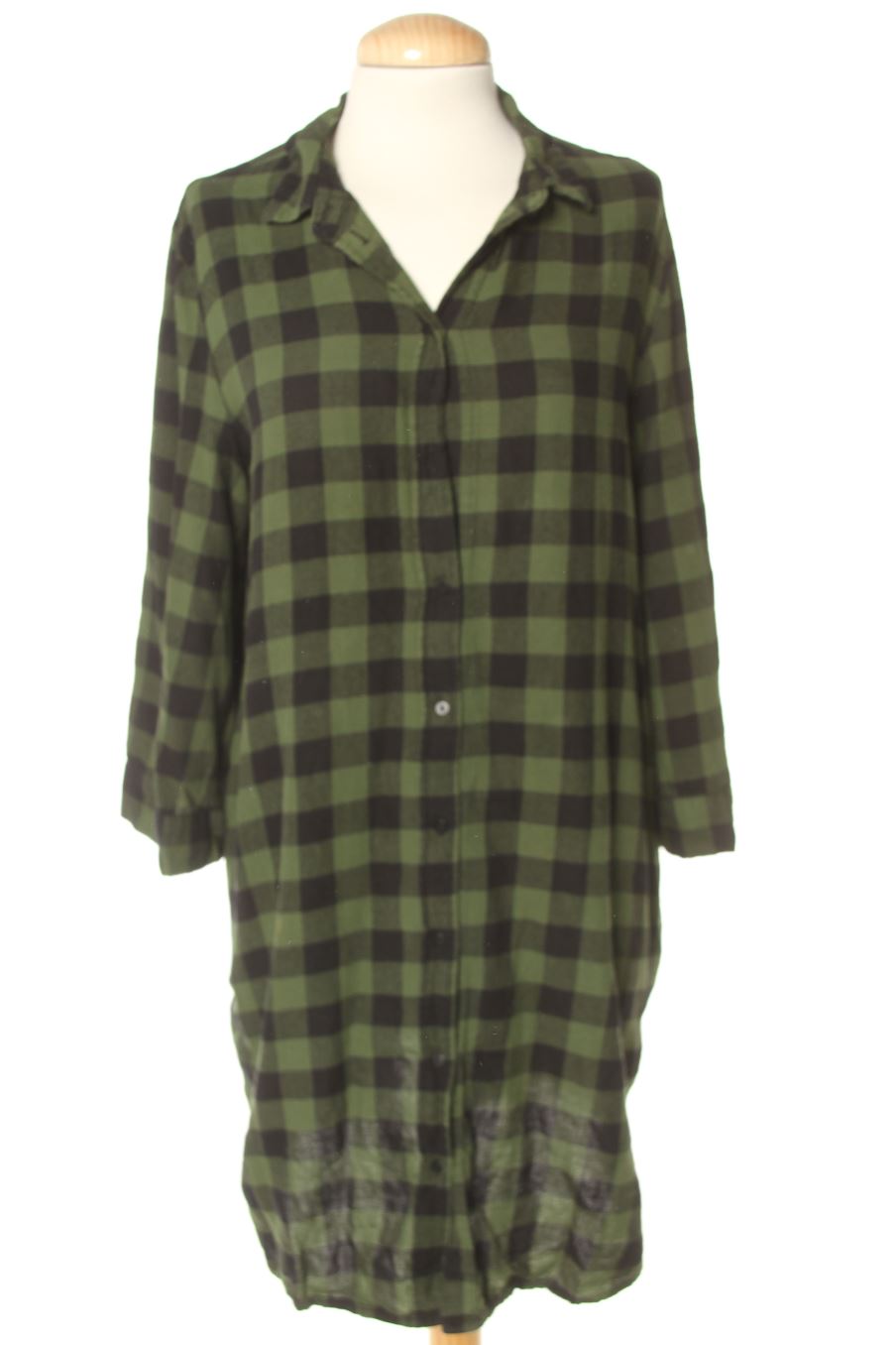 Vestido casual de H&M de la talla 36, de color cuadros