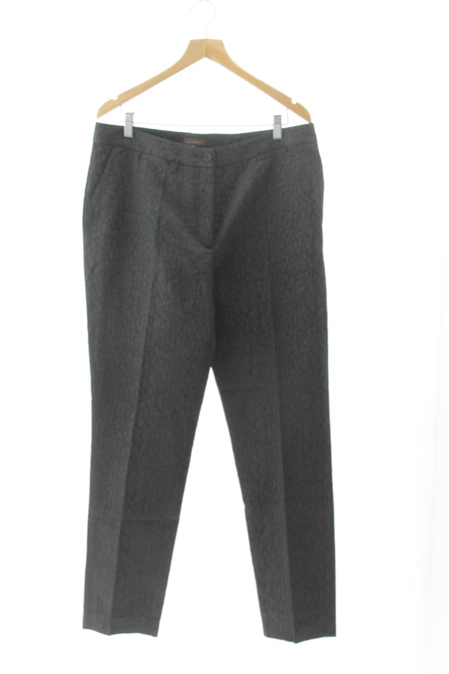 Pantalón de Adolfo Dominguez de la talla 46, de color negro