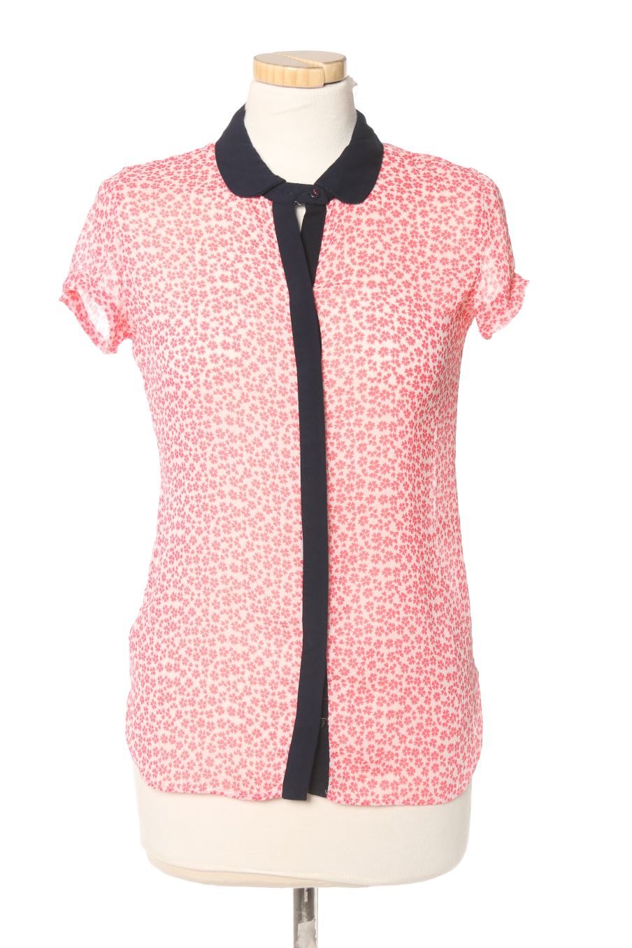 Chemise Zara de la taille XS, de couleur fleurs