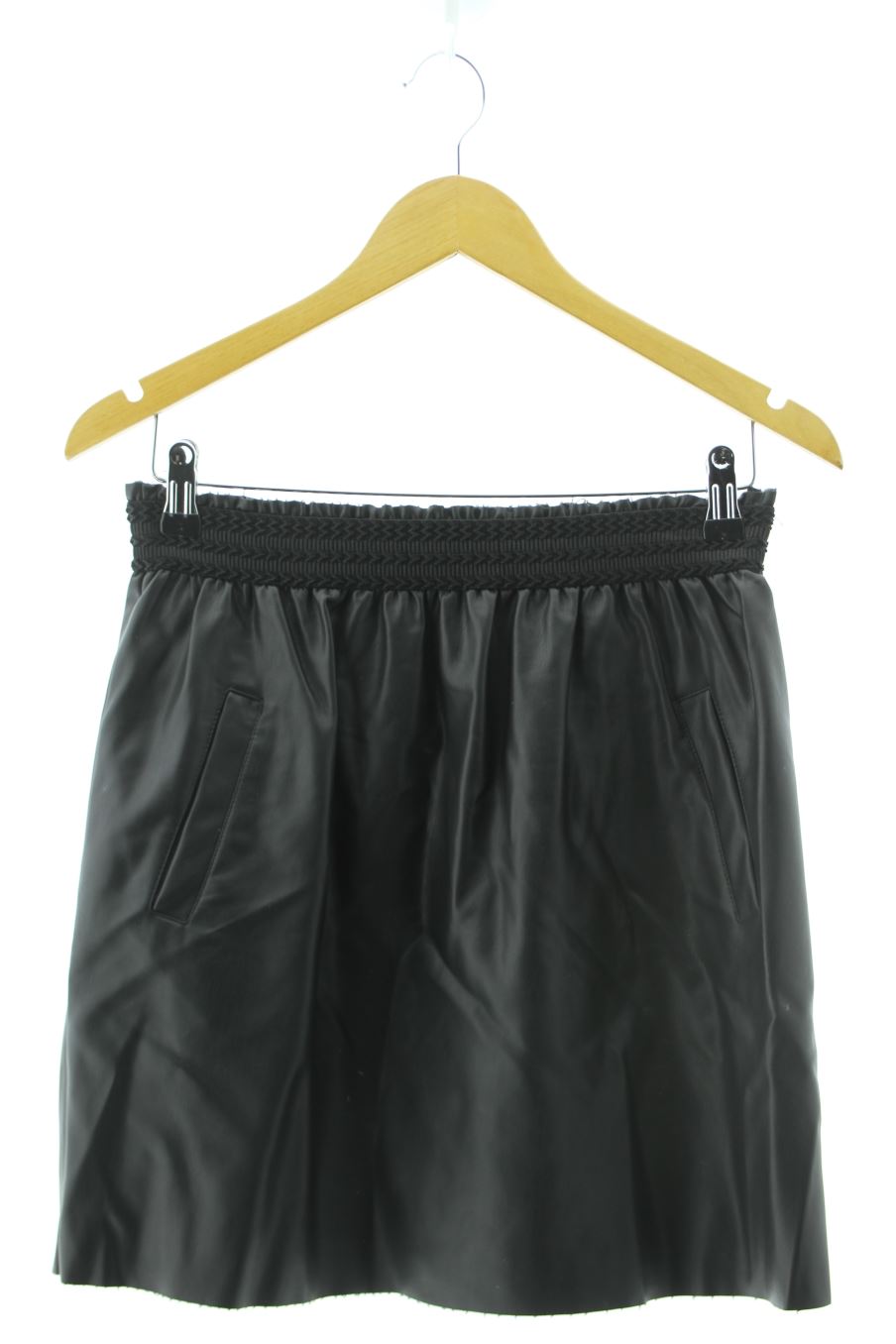 Falda de Zara de la talla S, de color negro de sintético