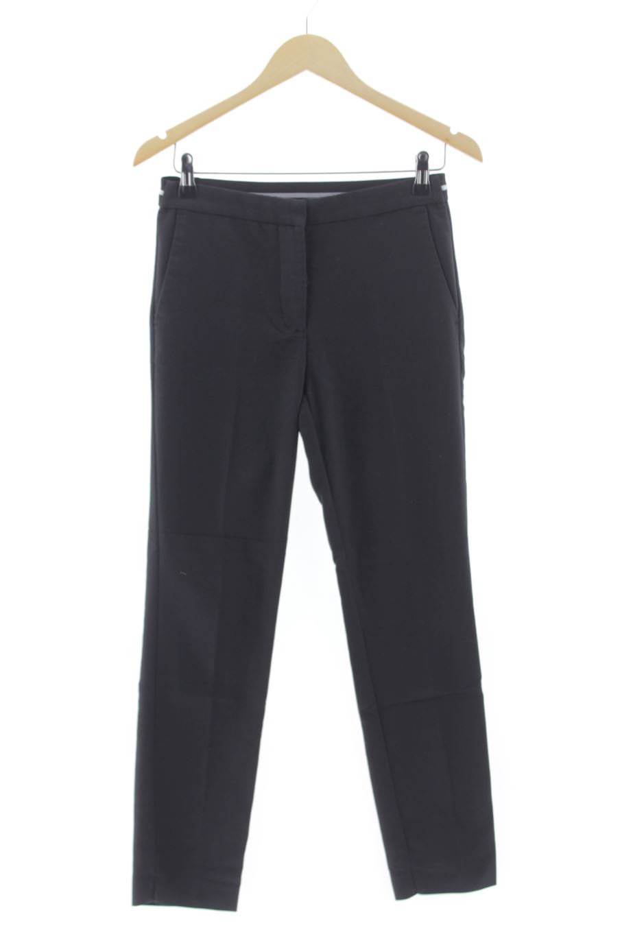 Pantalón de Zara de la talla S, de color negro