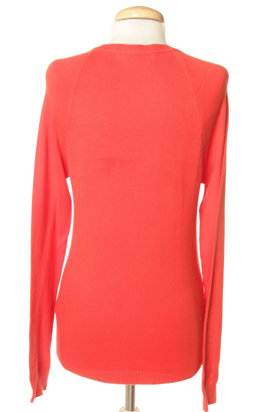 Pull Zara de la taille M, de couleur rouge