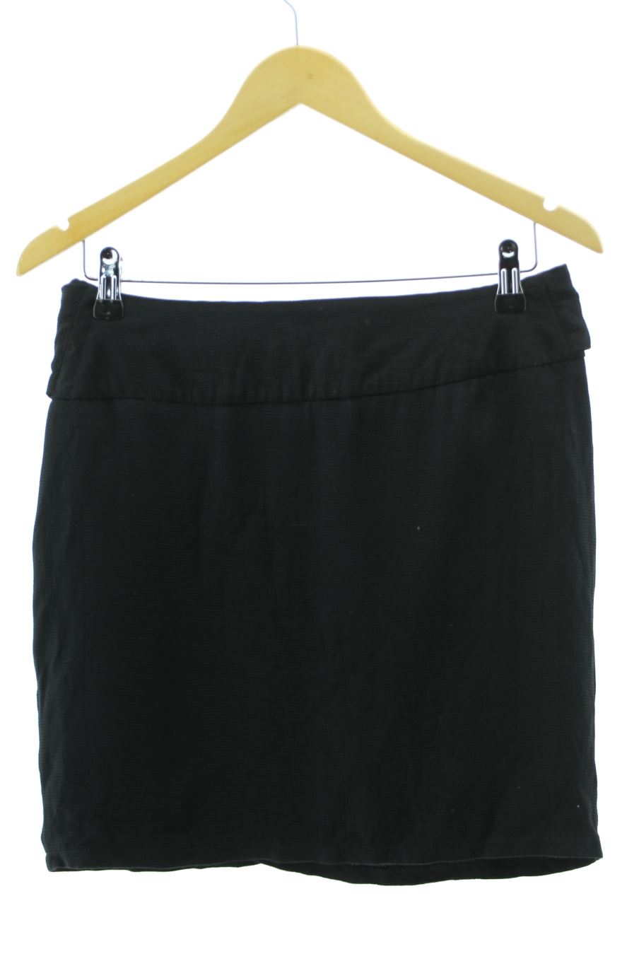 Falda de Promod de la talla 38, de color negro