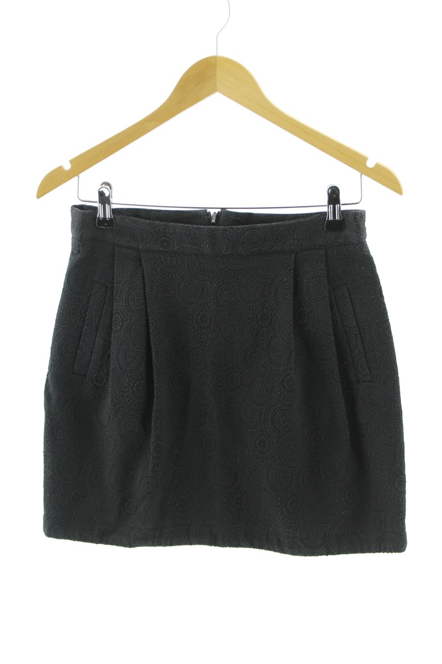 Jupe Stradivarius de la taille 38, de couleur noir