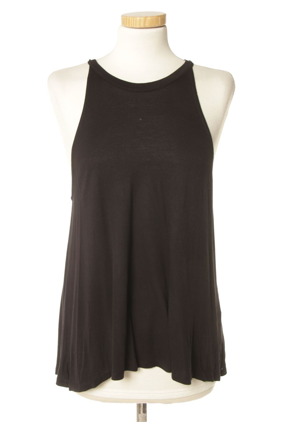 Top Pull & Bear de la taille M, de couleur noir