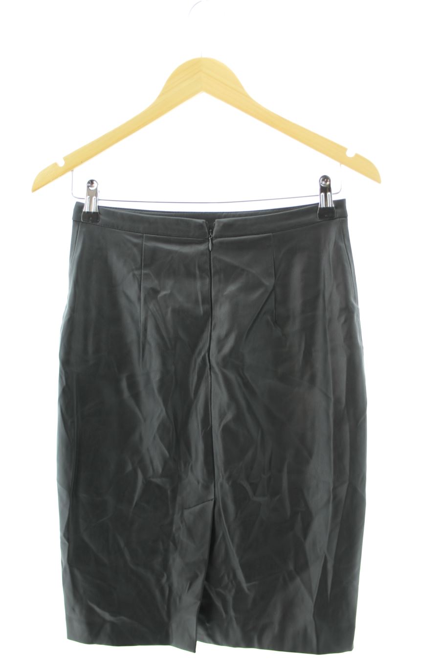 Falda de Mango de la talla 34, de color negro de sintético