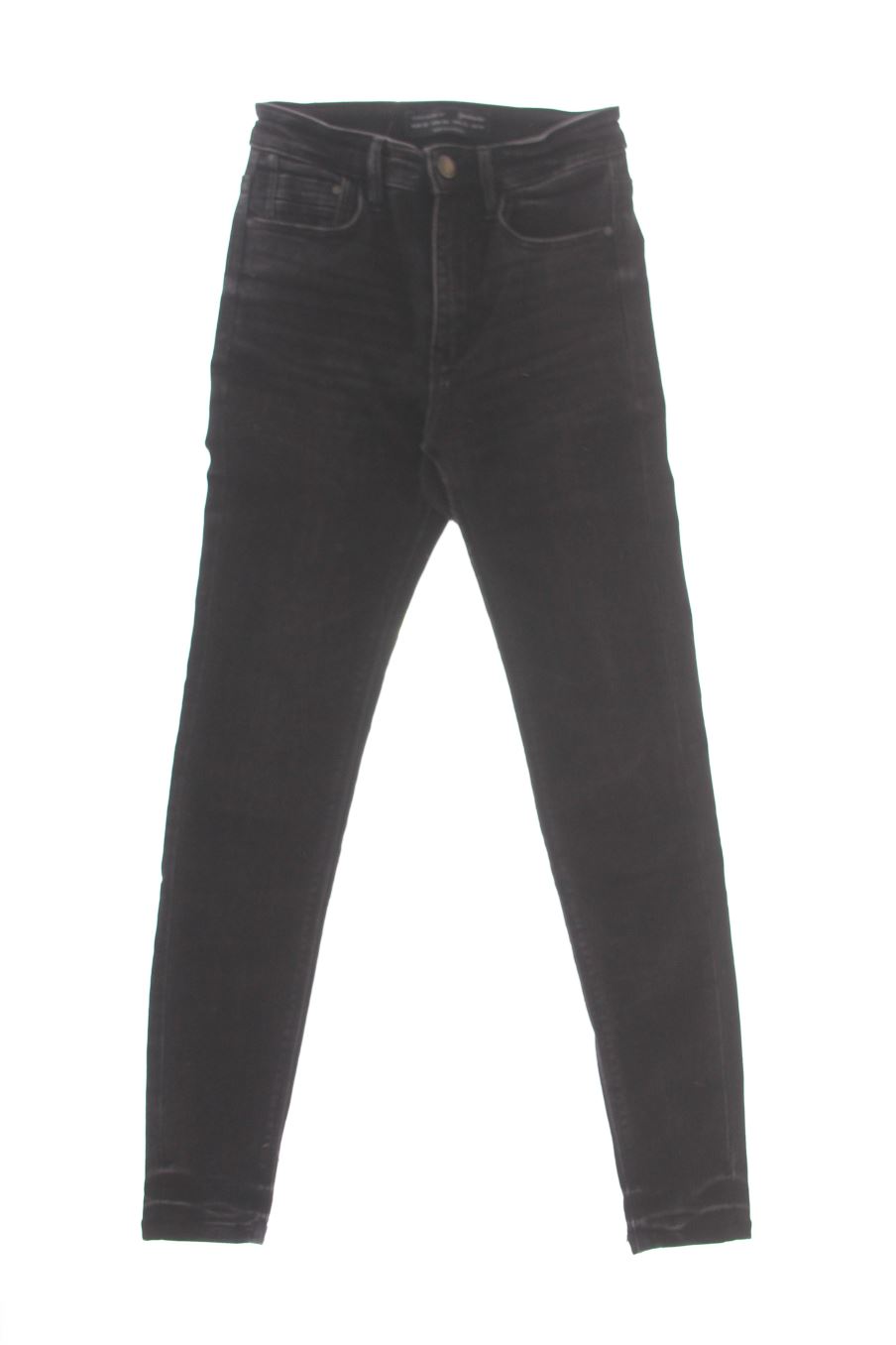 Vaquero de Stradivarius de la talla 32, de color negro de ropa vaquera