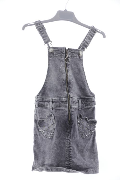 Aufwändiges Kleid
