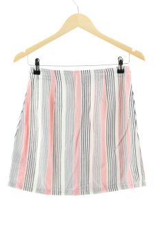 Aufwändiger Rock 36 Clockhouse (C&A)