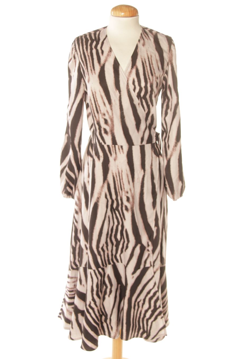 Vestido casual de IMPERIA de la talla 36, de color estampado
