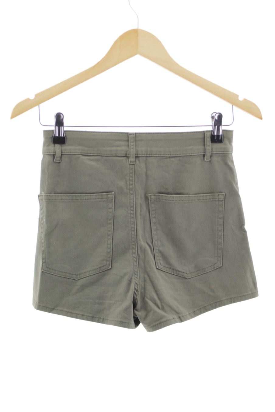 Shorts H&M de la taille 36, de couleur vert
