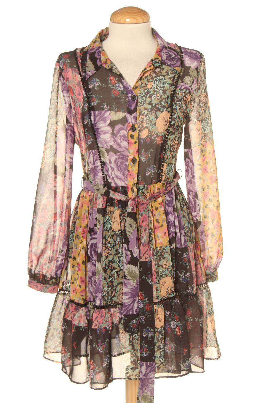 Vestido casual de Zara de la talla XS, de color flores