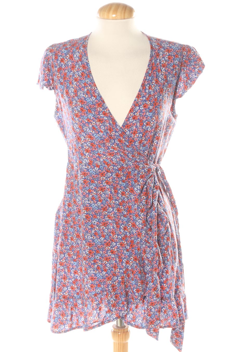 Robe casual Mango de la taille M, de couleur fleurs