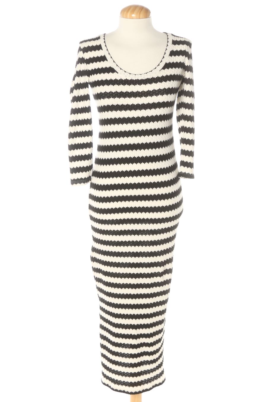 Robe casual Zara de la taille S, de couleur rayures