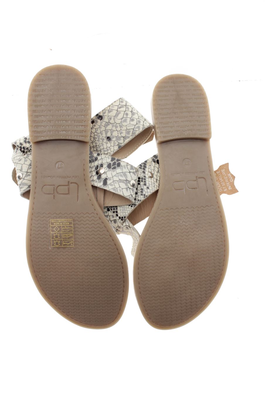 Sandalias planas de LPB de la talla 37, de color animal print de