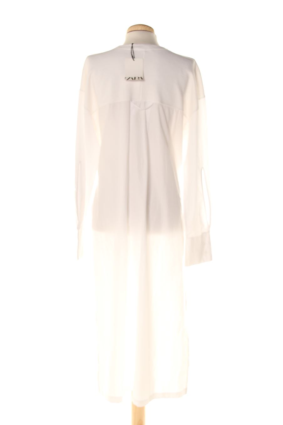 Blouse à manches longues Zara de la taille S, de couleur blanc