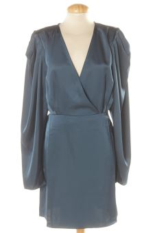 Aufwändiges Kleid 38 NA-KD