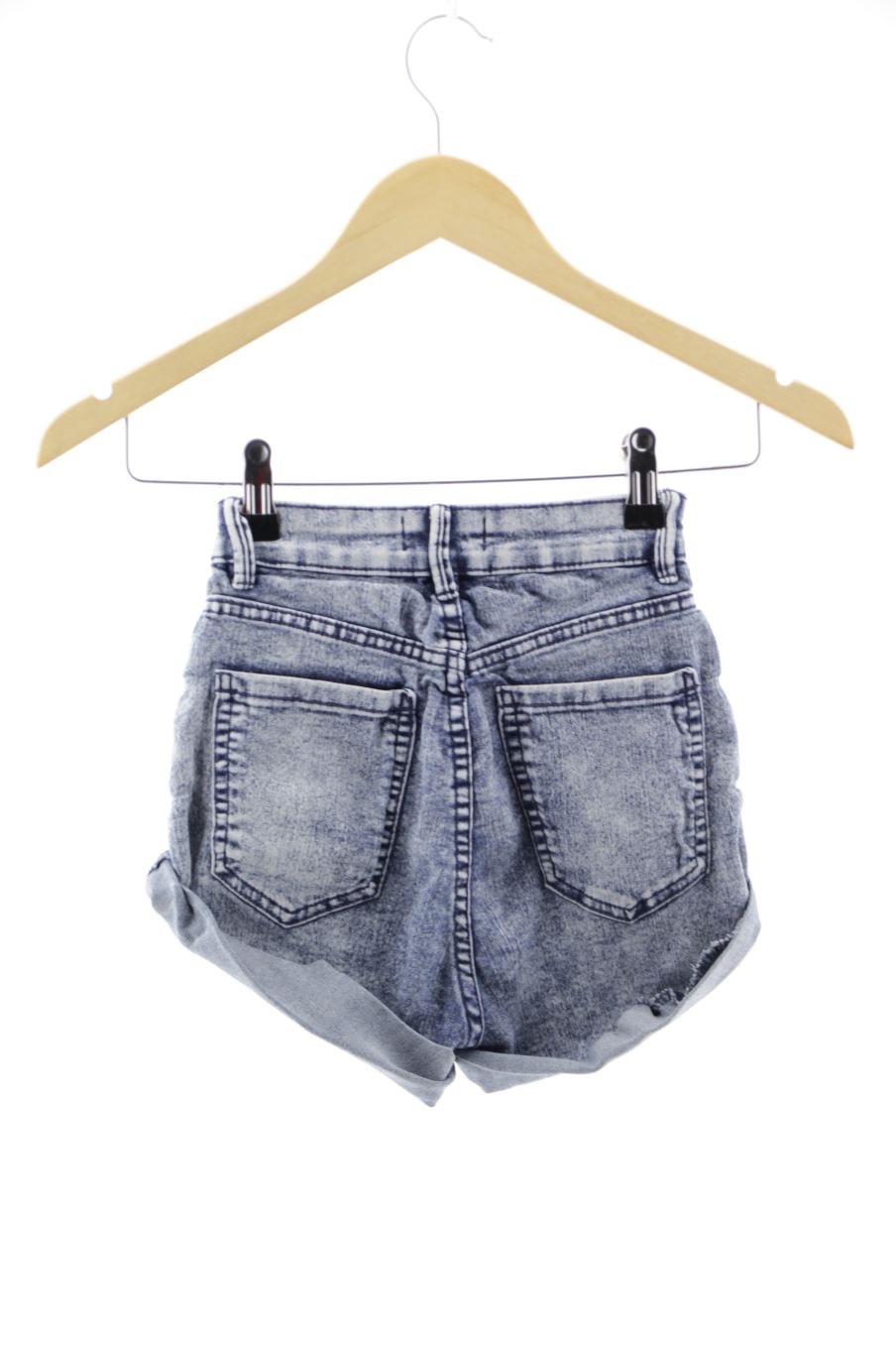 Shorts Bershka de la taille 32, de couleur bleu de denim