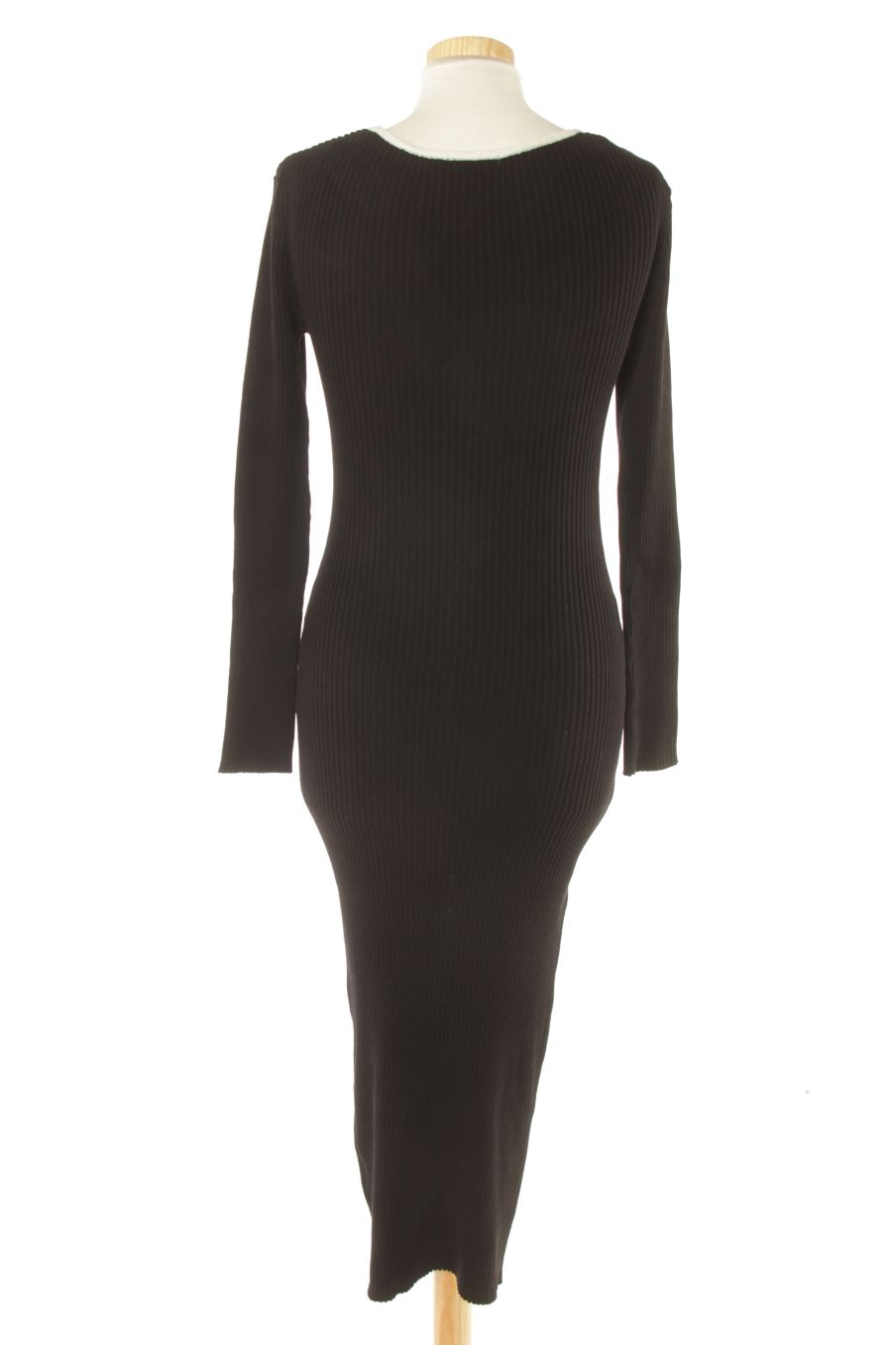 Robe casual H&M Premama de la taille M, de couleur noir de femmes enceintes