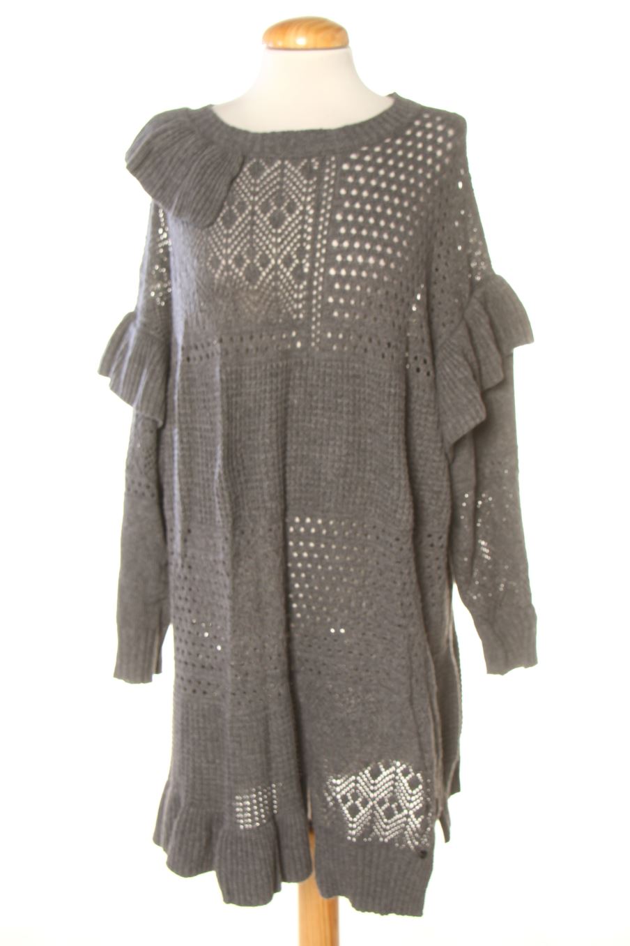 Pull TWINSET de la taille XL, de couleur gris