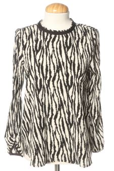 Blusa de manga larga S Sfera, foto 1 de 2