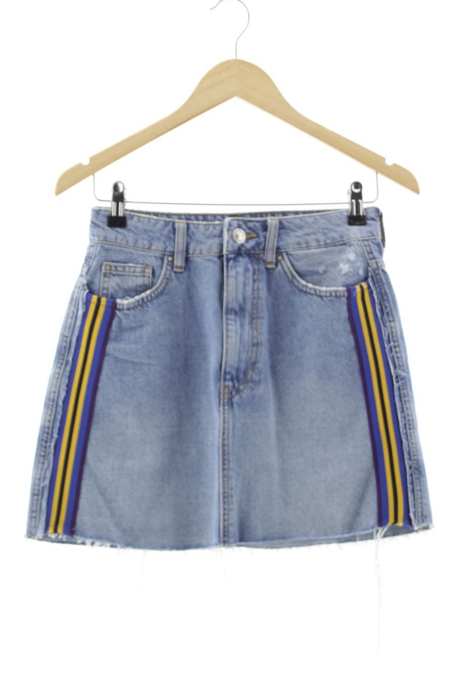 Falda de Bershka de la talla 36, de color azul de ropa vaquera