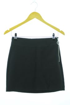 Aufwändiger Rock S Bershka, Foto 1 von 2