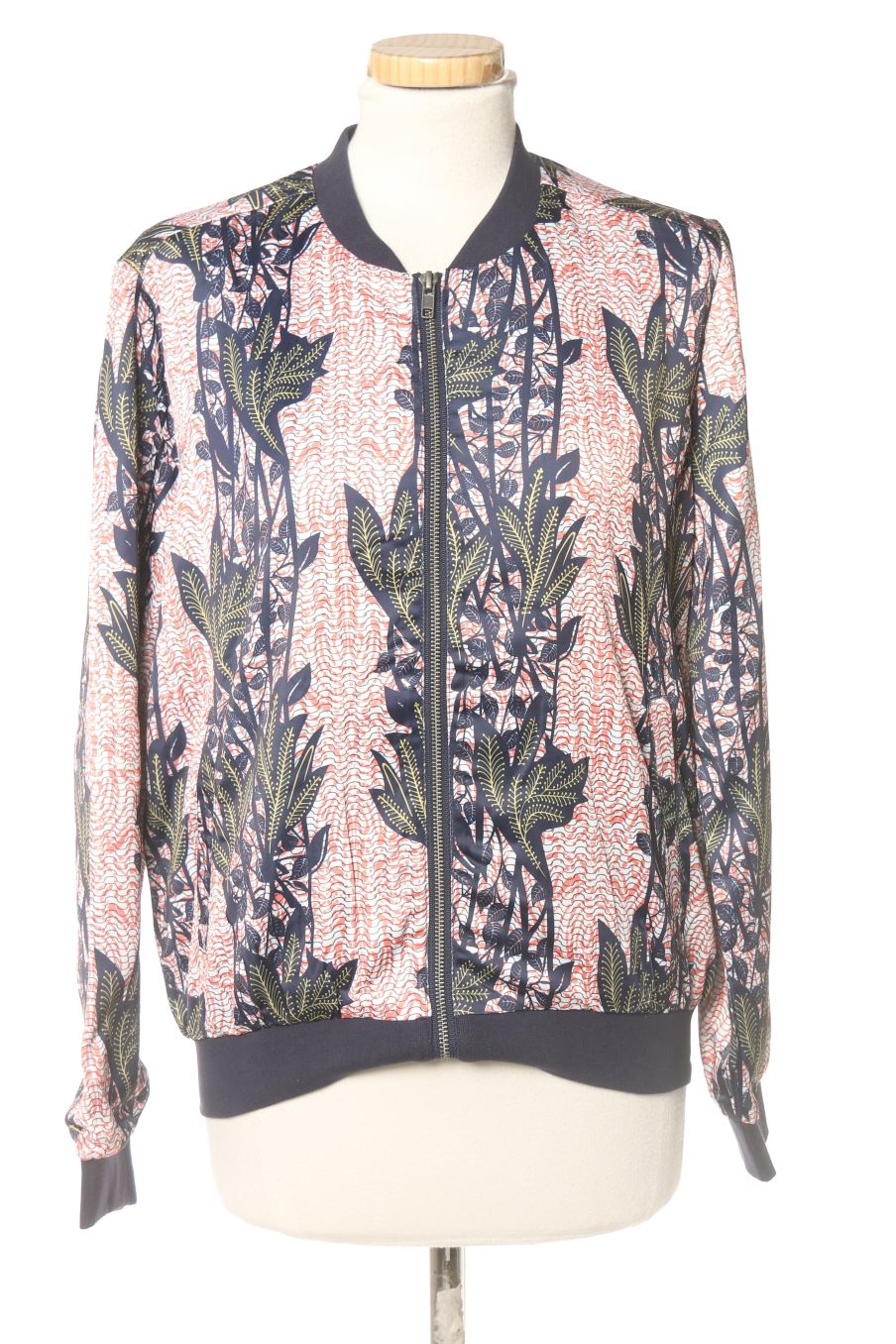 Blouson Kaporal de la taille S, de couleur imprimés