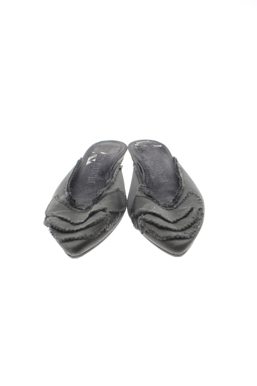 Sandalias planas de Pedro GarcãA de la talla 37, de color negro de