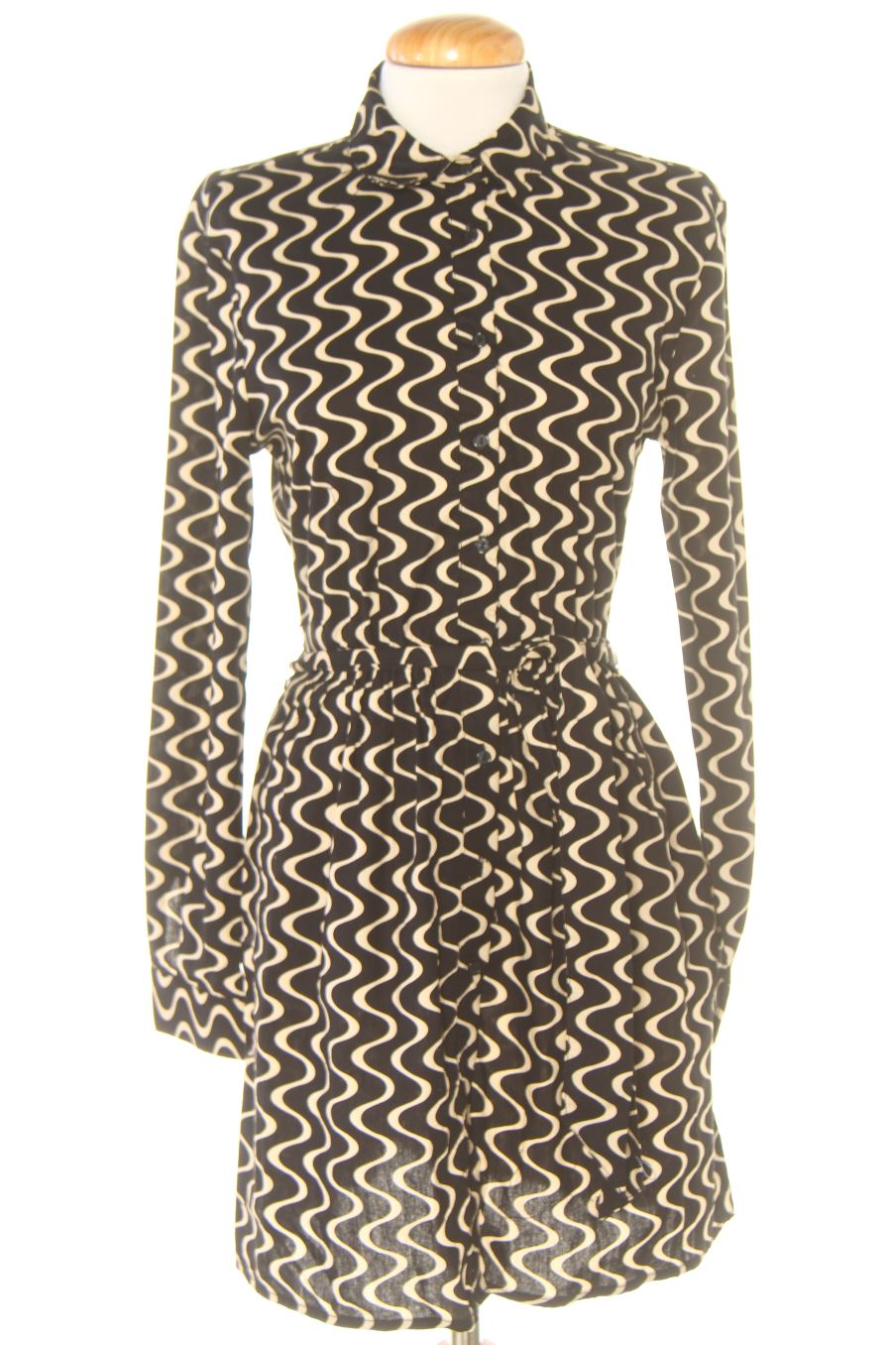 Robe casual Stradivarius de la taille XS, de couleur imprimés