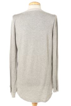 Pull M Anna Mora