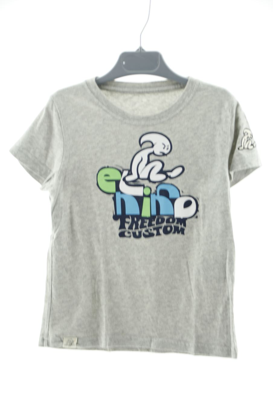 T-shirt El niño de la taille 4 ans de seconde main