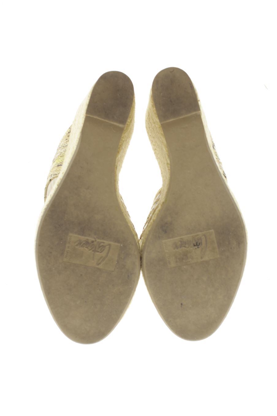 Sandalias tacon de Castañer de la talla 36, de color animal print de
